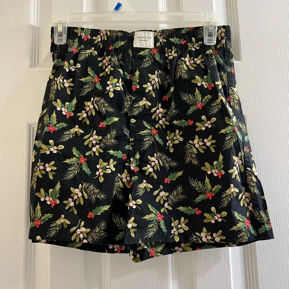 Men’s American Eagle christmas boxers